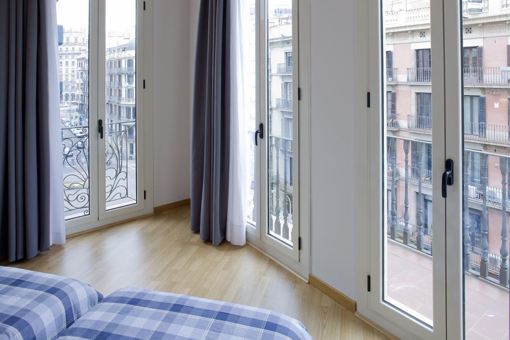Flateli Pelayo H1 Barcelona